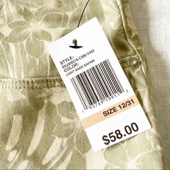 KENSIE Jean Shorts Light Sage Green Safari 12/31 NEW NWT - Picture 5 of 10